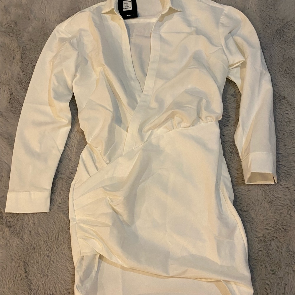 NWT Fashion Nova Wrap Shirt Dress. Out of stock online!! - Picture 4 of 6